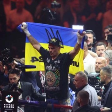 Usyk beats Fury to become undisputed world heavyweight champion