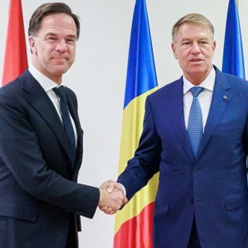 Romanya Cumhurbaşkanı, NATO Genel Sekreterliği başvurusunu geri çekti; Rutte’yi destekleyecek