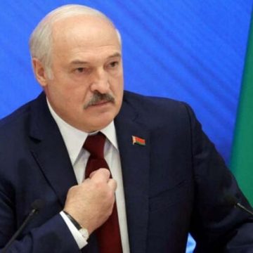 Lukashenko, Belarus’ta genel af ilan etti