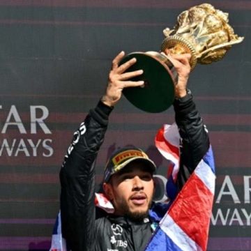 Hamilton ends long wait with emotional British Grand Prix triumph