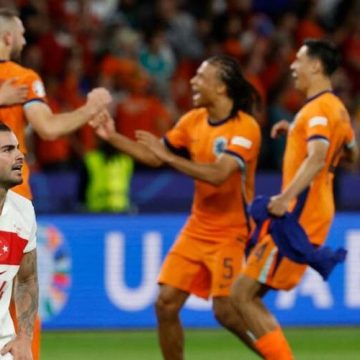 Netherlands come from behind to reach first Euros semis in 20 years