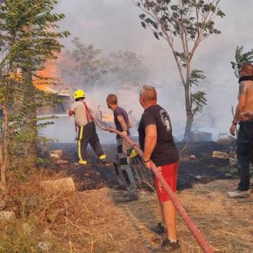 Отворена линија за помош на настраданите од пожари во Македонија, еве како може да донирате