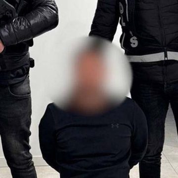 Kırmızı bültenle aranan uyuşturucu kaçakçısı İstanbul’da yakalandı